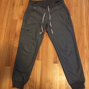FIGS Zamora graphite small petite joggers